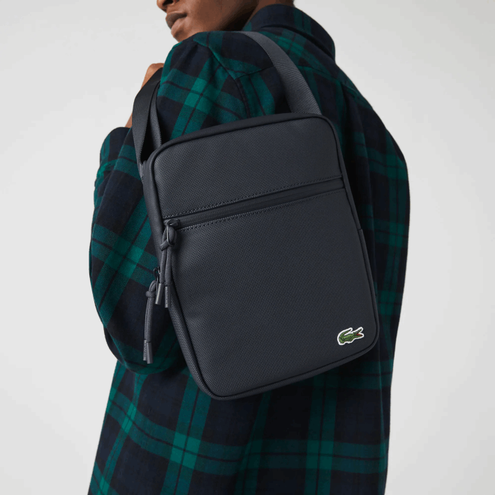 hombres Lacoste 6F242012 eclipsar b88 bolsa crossover lcst mediana de petit piqué con cremallera hombres Lacoste 6F242012 eclipsar b88 bolsa crossover lcst mediana de petit piqué con cremallera