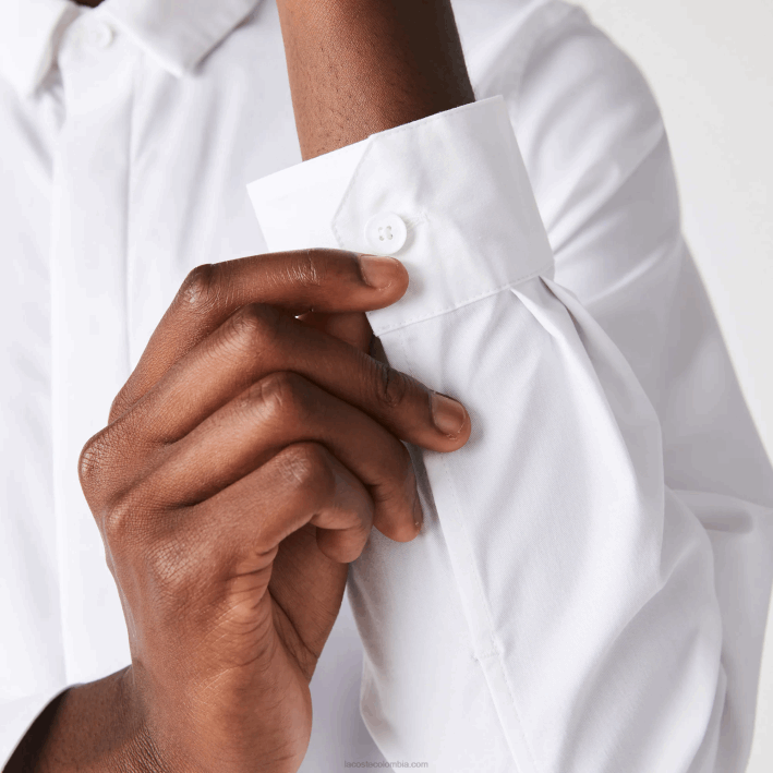 hombres Lacoste 6F241648 blanco 001 Camisa slim fit de popelín de algodón elástico con tapeta oculta