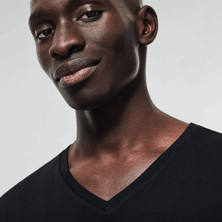 hombres Lacoste 6F241336 negro 031 Pack de 3 camisetas de salón de algodón con cuello de pico