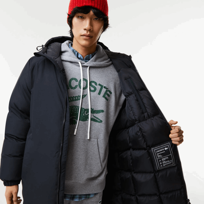 hombres Lacoste 6F241294 negro 031 chaqueta acolchada larga con inscripción de la marca