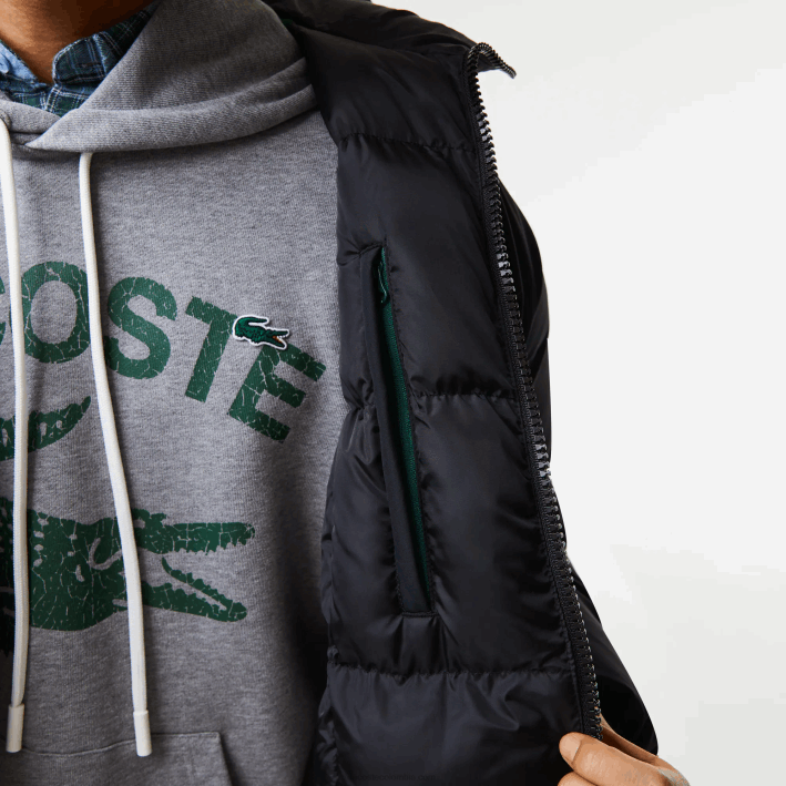 hombres Lacoste 6F241294 negro 031 chaqueta acolchada larga con inscripción de la marca