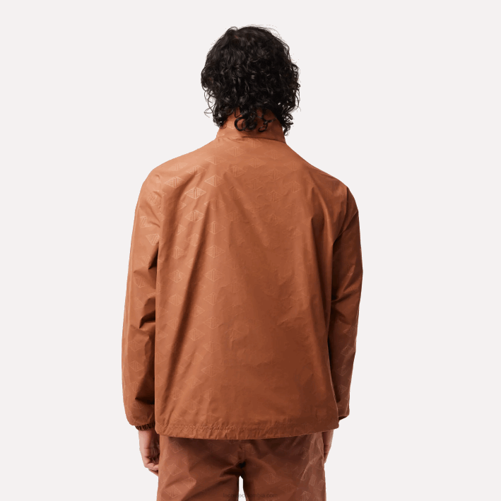 hombres Lacoste 6F24378 lfa marrón claro chamarra deportiva con monograma estampado