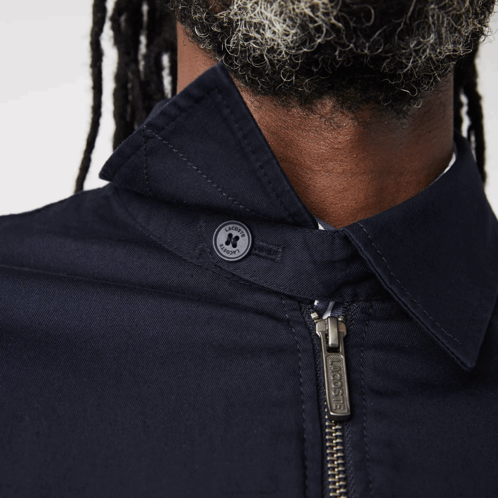 hombres Lacoste 6F24407 azul marino 166 chaqueta corta de gabardina de algodón orgánico con cremallera