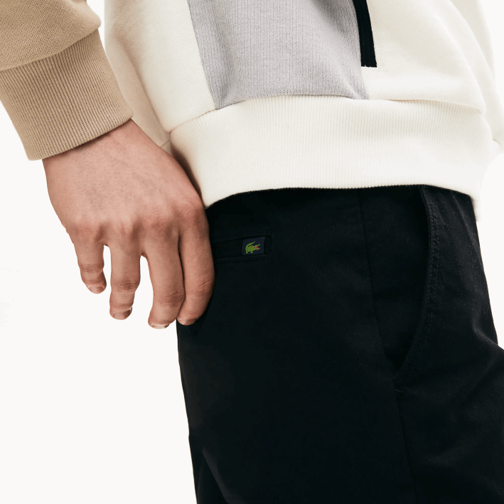 hombres Lacoste 6F24548 negro 031 pantalones slim fit de gabardina elástica