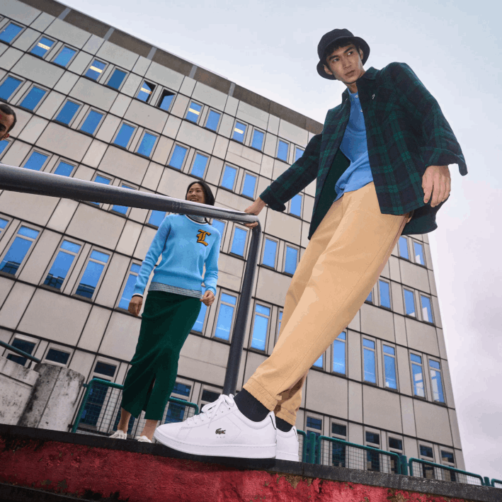 hombres Lacoste 6F241815 blanco y azul marino 042 tenis carnaby bl de piel