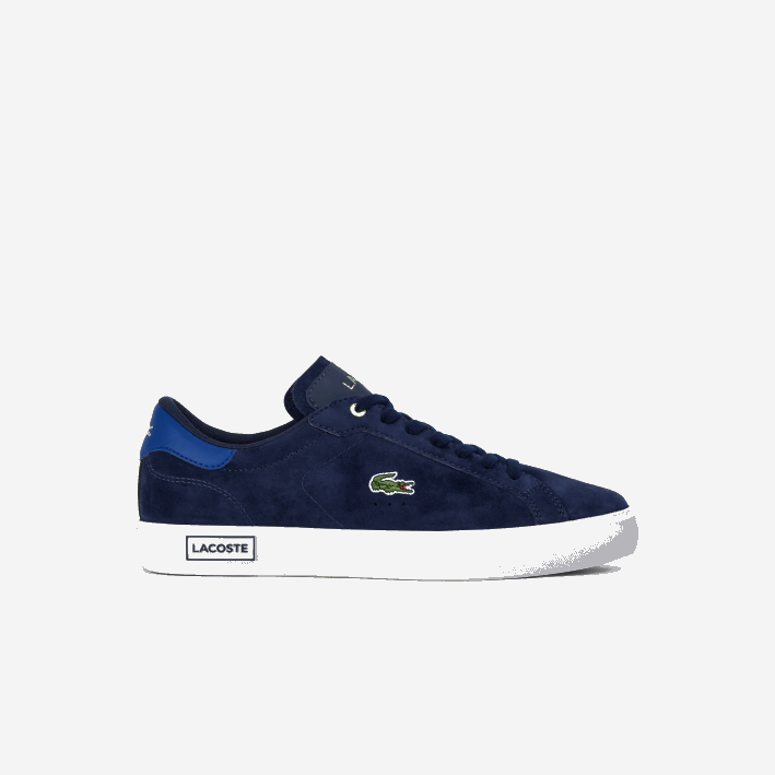 hombres Lacoste 6F241900 azul marino y blanco roto j18 zapatillas powercourt de piel en contraste de color hombres Lacoste 6F241900 azul marino y blanco roto j18 zapatillas powercourt de piel en contraste de color