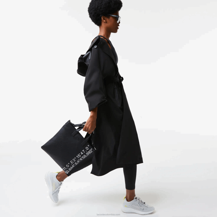 mujer Lacoste 6F242829 negro blanco 279 bolsa de compras con coordenadas geográficas en contraste