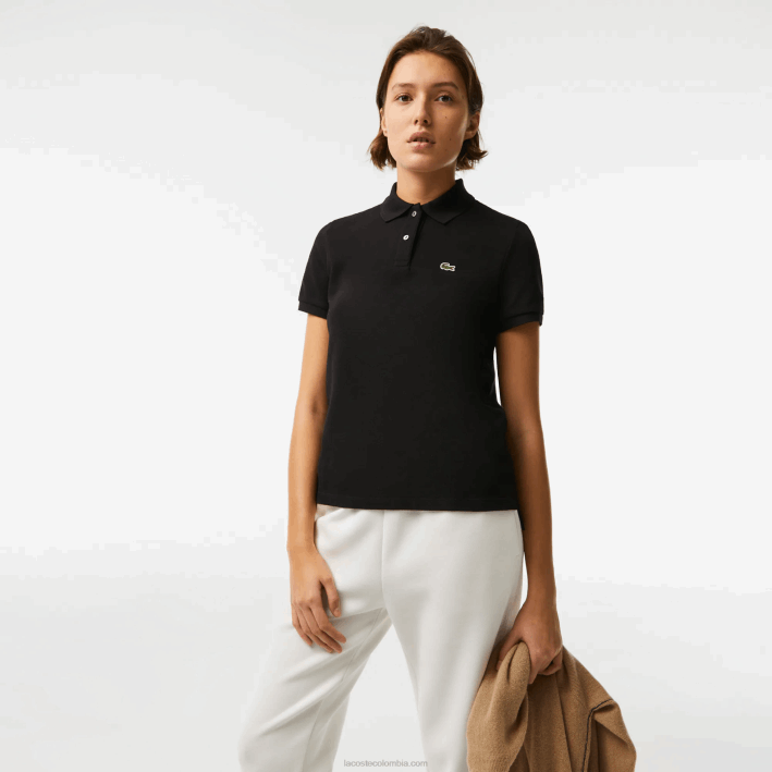 mujer Lacoste 6F242364 negro 031 Polo de petit piqué de algodón suave de corte regular