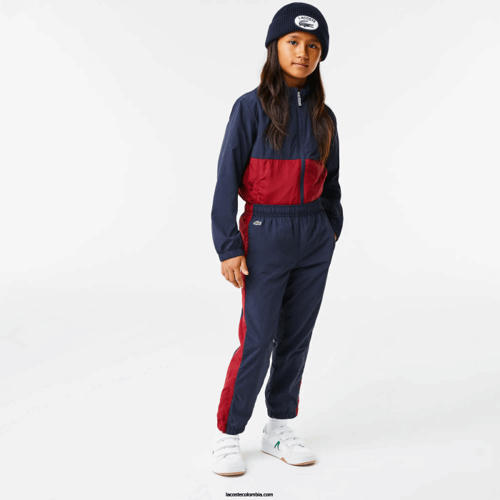 niños Lacoste 6F243225 lubricante burdeos azul marino pantalones de chándal con banda en contraste